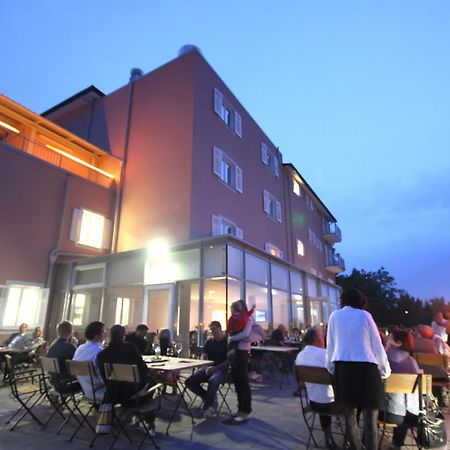 Hotel Kozana Dobrovo Luaran gambar